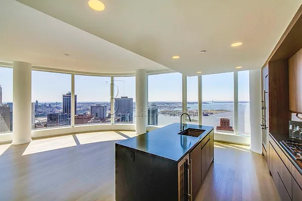 Rented by Bouklis Group | media 55