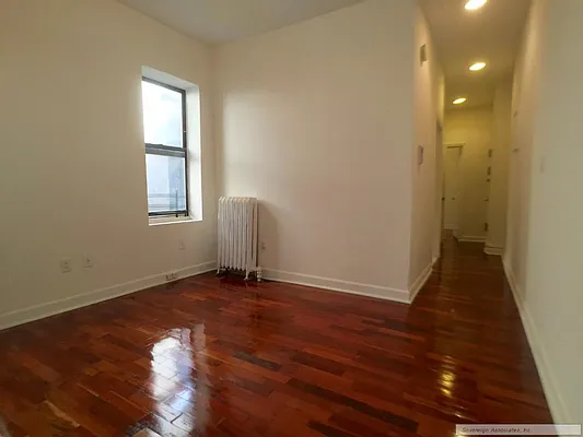 Rented by Sovereign Associates | media 10