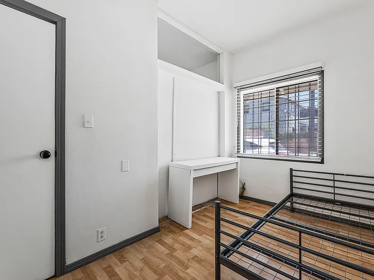 2816 Ellendale Pl #6 — Photo 10