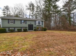 119 E Longmeadow Rd, Hampden, MA 01036