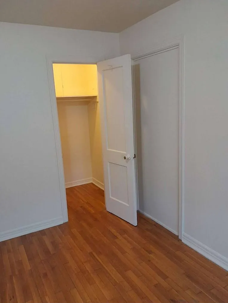 LIT-818 Cumberland Apartments — Photo 4