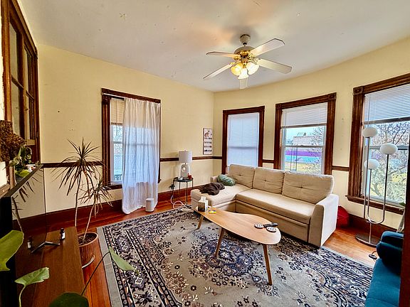 2nd image of 75 Carolina Ave #3