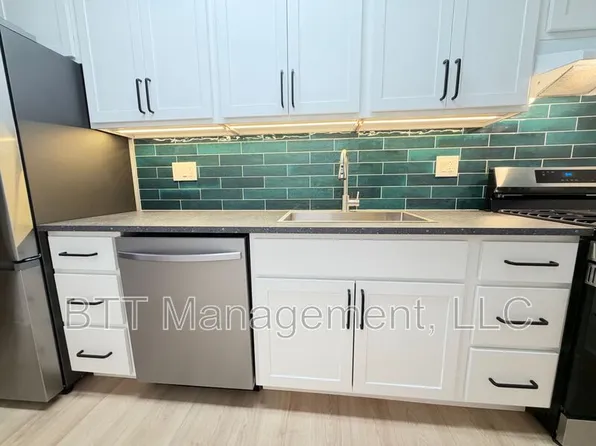 8807 Plymouth St #1, Silver Spring, MD 20901
