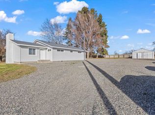 2521 E Zillah Dr, Zillah, WA