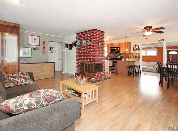 2nd image of 86 Eastwood Blvd