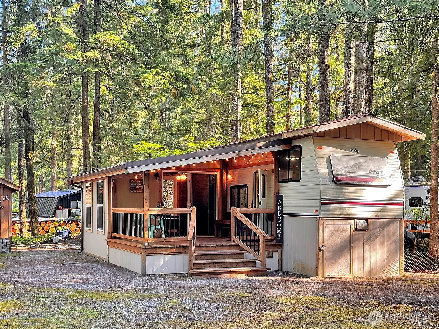 203 1 Fireside Lodge photo 1