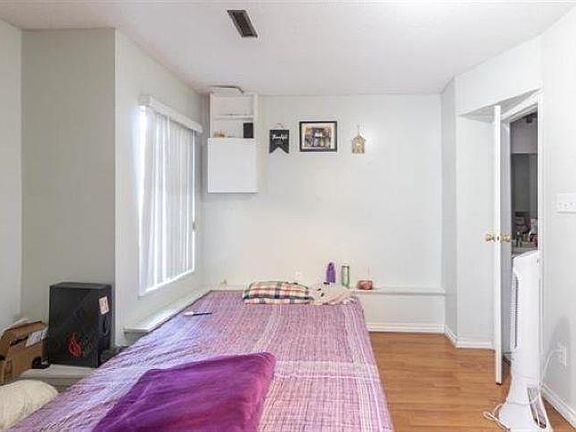 3rd image of 13325 66a Ave