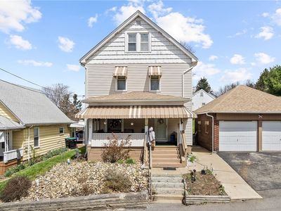 16 Elm St, Burgettstown, PA, 15021