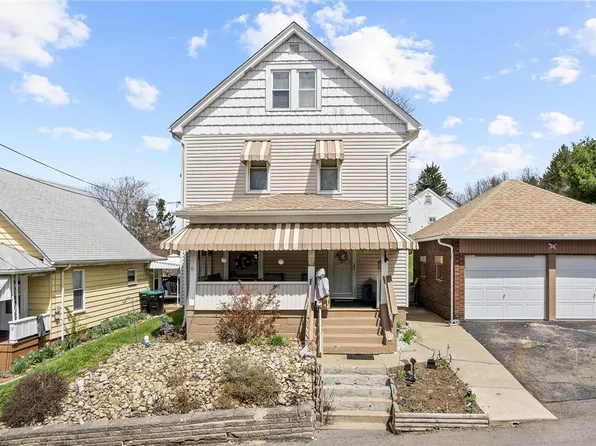 16 Elm St, Burgettstown, PA 15021