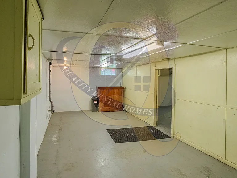 628 Alvord Ave — Photo 16