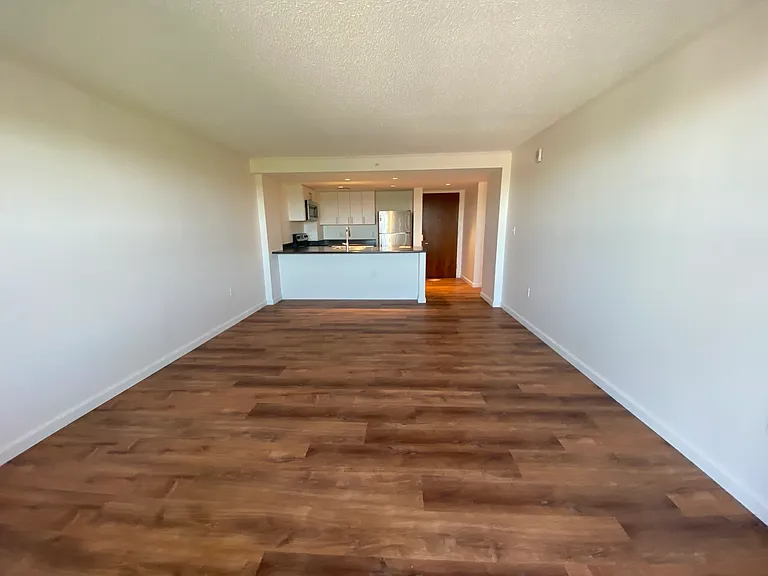281 Harvard St #21 — Photo 4