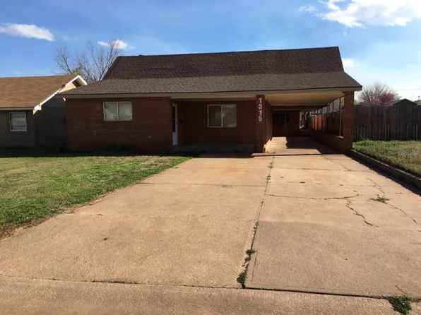 1315 Santa Fe St, Alva, OK 73717
