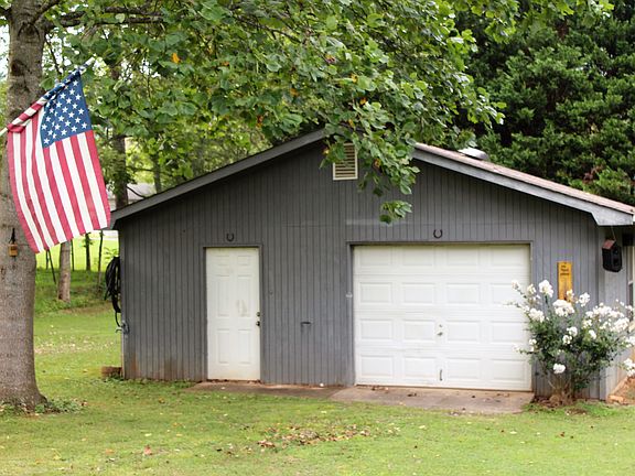 Garage and Workshop
