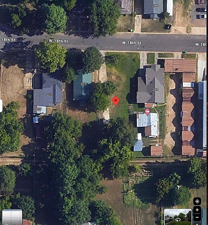 1st image of 2211 W 18th St