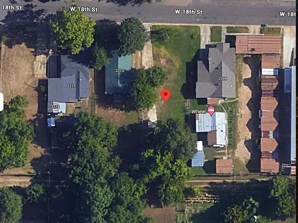 2211 W 18th St, Texarkana, TX 75501
