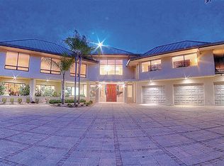 2115 Ocean Dr, New Smyrna Beach, FL 32169