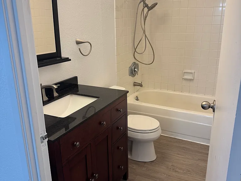555 Pierce St #144 — Photo 8