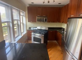 6937 N Oakley Ave APT 1, Chicago, IL 60645