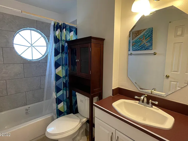 1425 Malibu Cir NE #111 — Photo 31