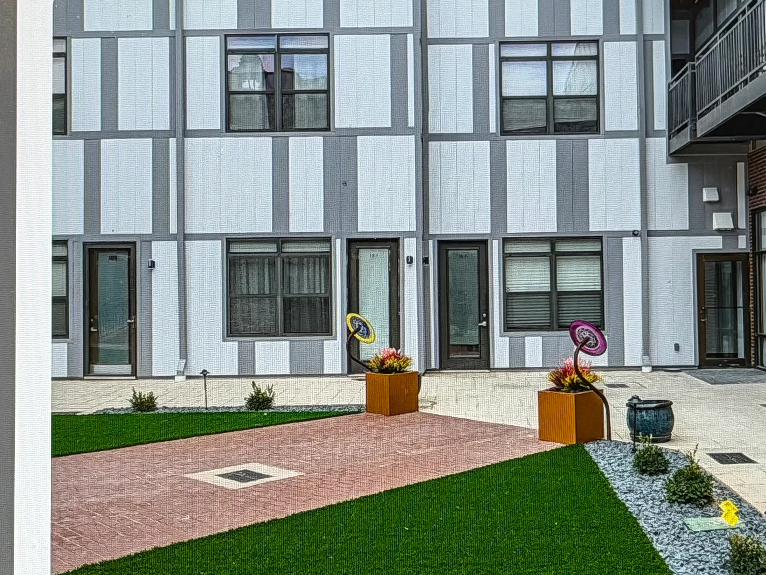 1 bed, 875 sqft, $1,500 — Photo 2