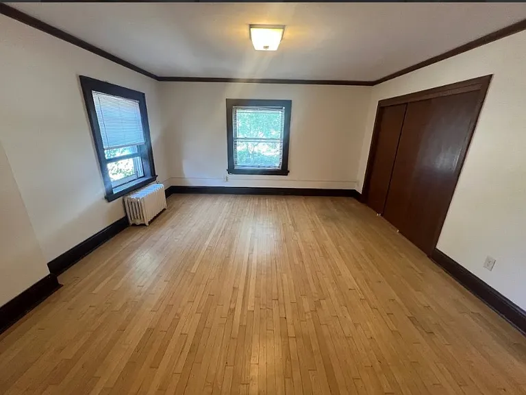615 E Gorham St S #4 — Photo 2