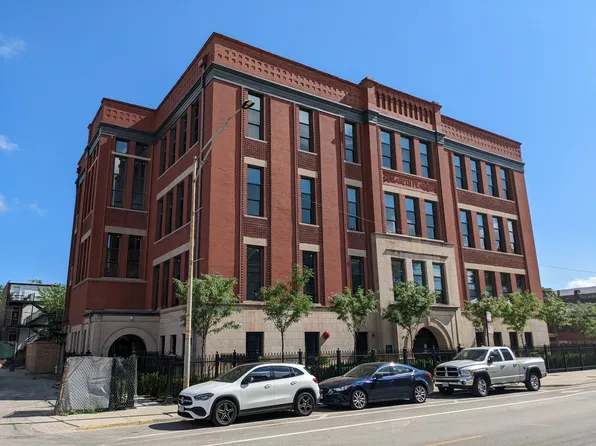 Peabody School Apartments, 1444 W Augusta Blvd #404, Chicago, IL 60642