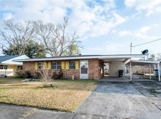1200 Sage Dr, Lake Charles, LA 70607