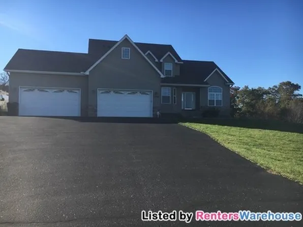 22780 Erskin St NE, East Bethel, MN 55092