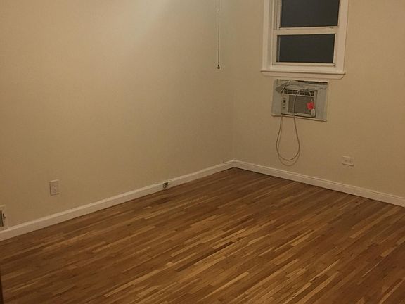 2nd image of 2717 E 63rd St #2