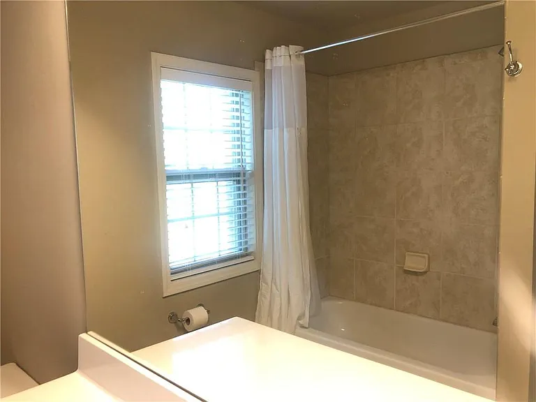 10240 Billings Pointe — Photo 57