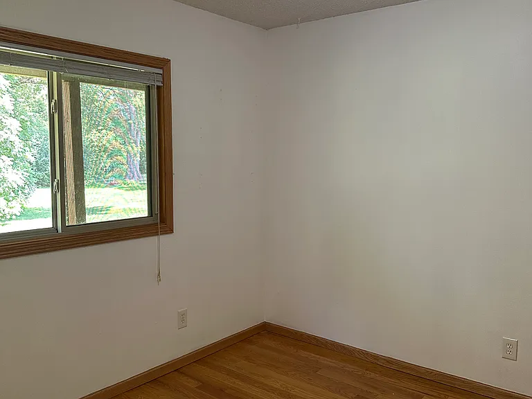 615 Ridgeview Dr E #1 — Photo 9