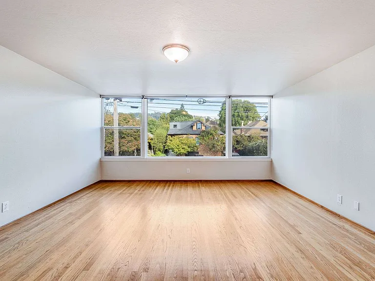1624 Josephine St #1 — Photo 20