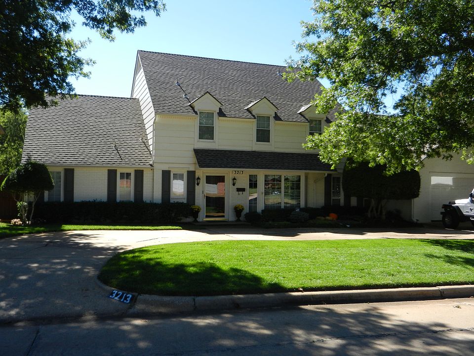 Beautiful Front Yard Fescue 