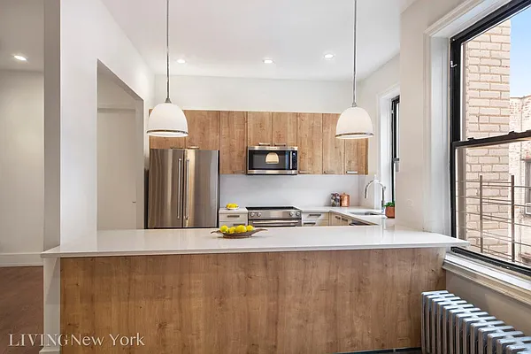 Rented by Living New York | media 11