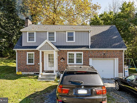 4th image of 107 Crest Rd