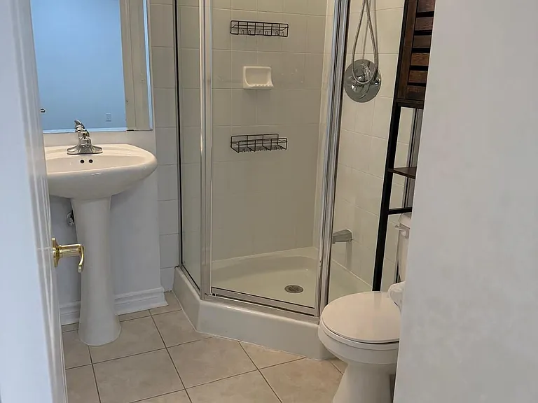 18 Kenaston Gdns N #305 — Photo 23