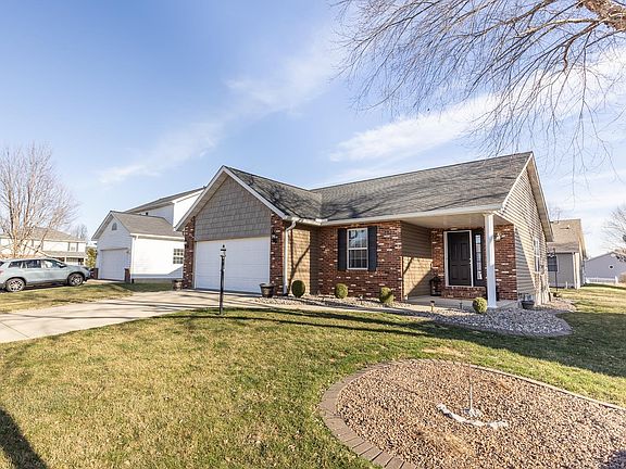 2nd image of 58 Julie Dr