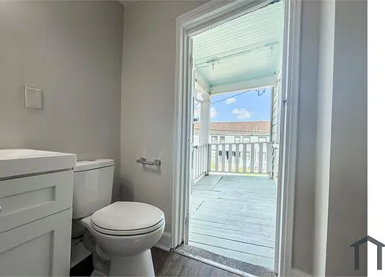 9 Allway St #B — Photo 24