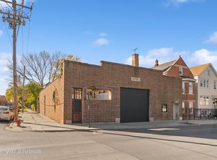 901 W 31st St, Chicago, IL 60608