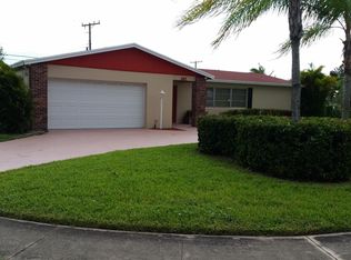 491 W 32nd St, Riviera Beach, FL 33404