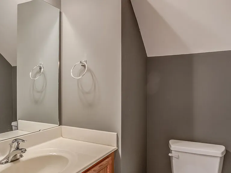 8221 Belneath Ct — Photo 21