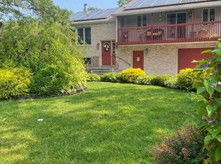 216 Wave Rd, Manahawkin, NJ 08050