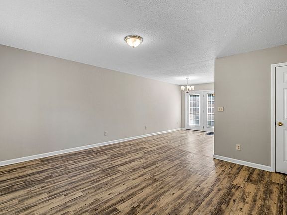 2nd image of 2019 Rath St