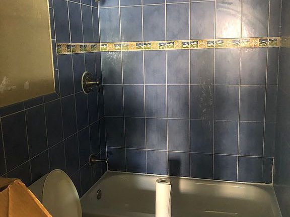 2nd image of 250 W Park Dr APT 102-5