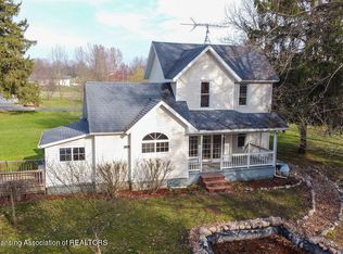 4071 Oakley Rd, Stockbridge, MI 49285