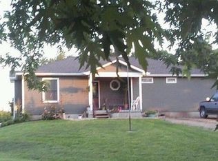 18765 S Crawford Rd, Burlingame, KS 66413