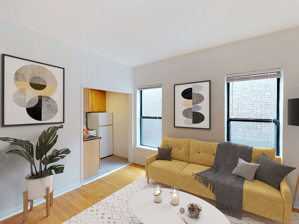 Dining/Living room