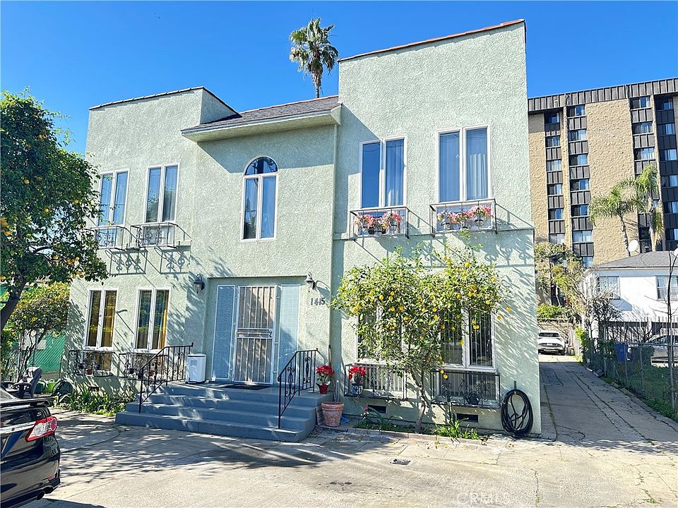 1st image of 1415 N Mariposa Ave