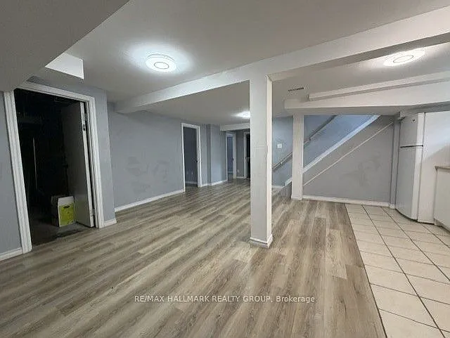 98 Donald St #2 — Photo 11