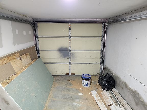 4th image of 1834 Glenifer St